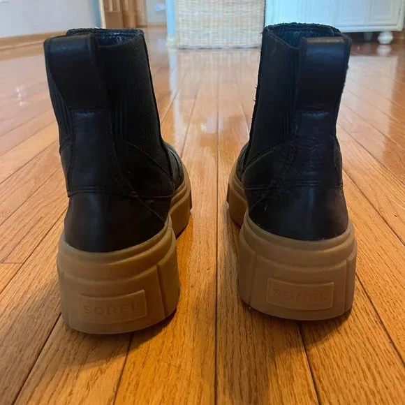 SOREL Caribou™ X Boot Chelsea Waterproof - Picture 3 of 6